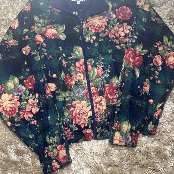 Orvis Floral Bomber Jacket - Green and Red - Picture 6 of 6